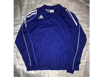 Slabá mikina  Adidas vel. 140